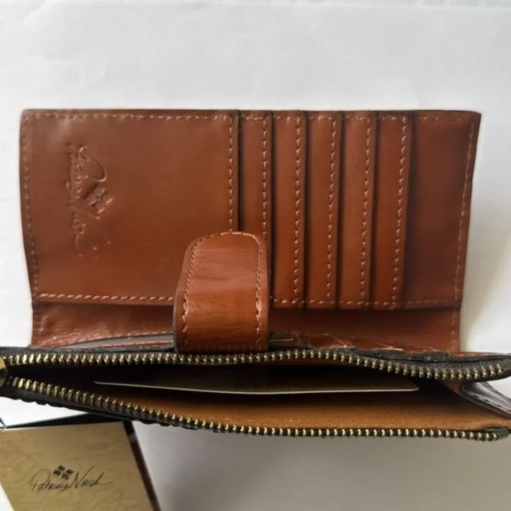Patricia Nash NAZARI Leather Bifold Wallet Tooled Card Case Floral Florence